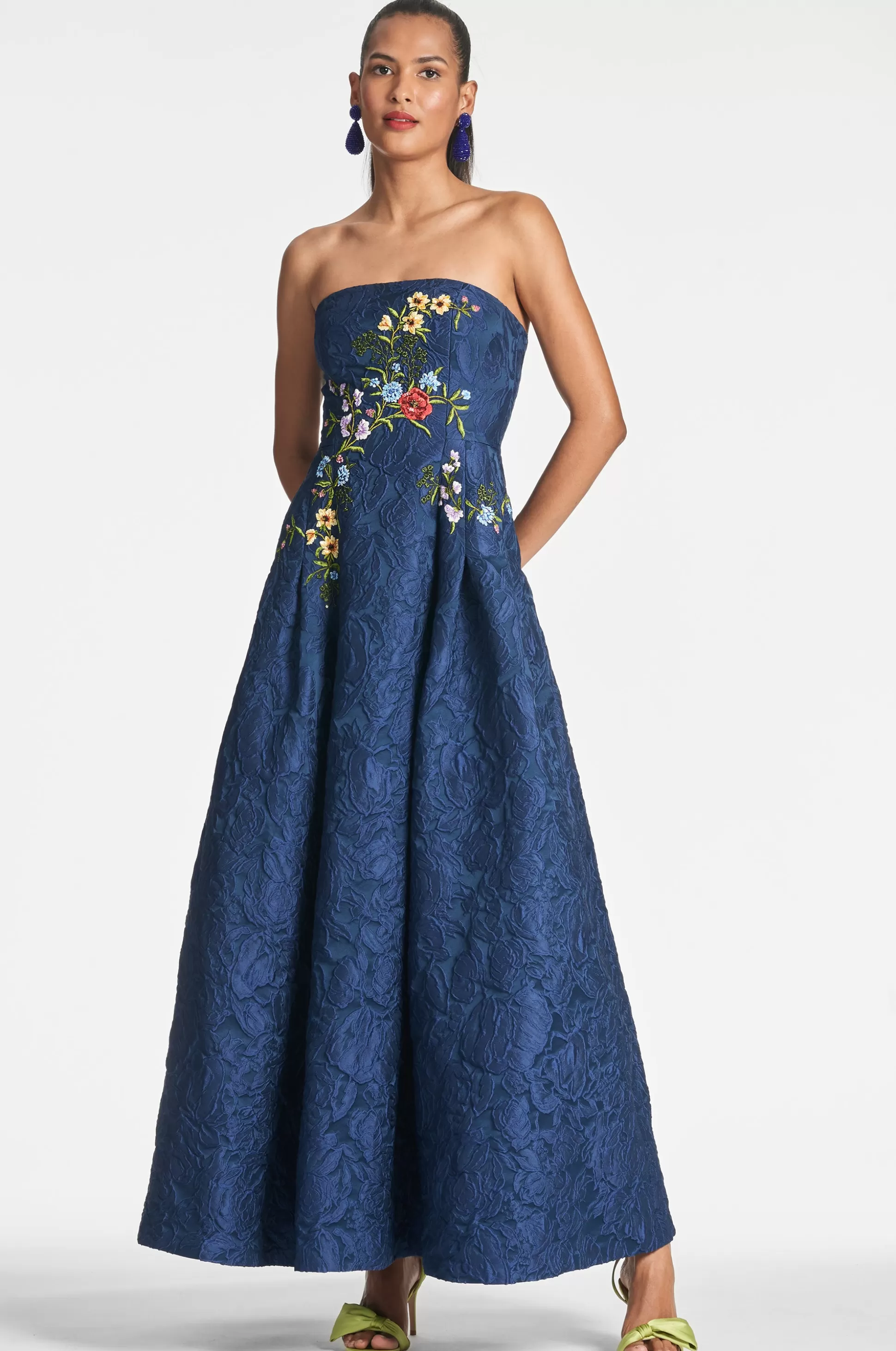 Sachin & Babi Strapless<Belle Gown - Midnight