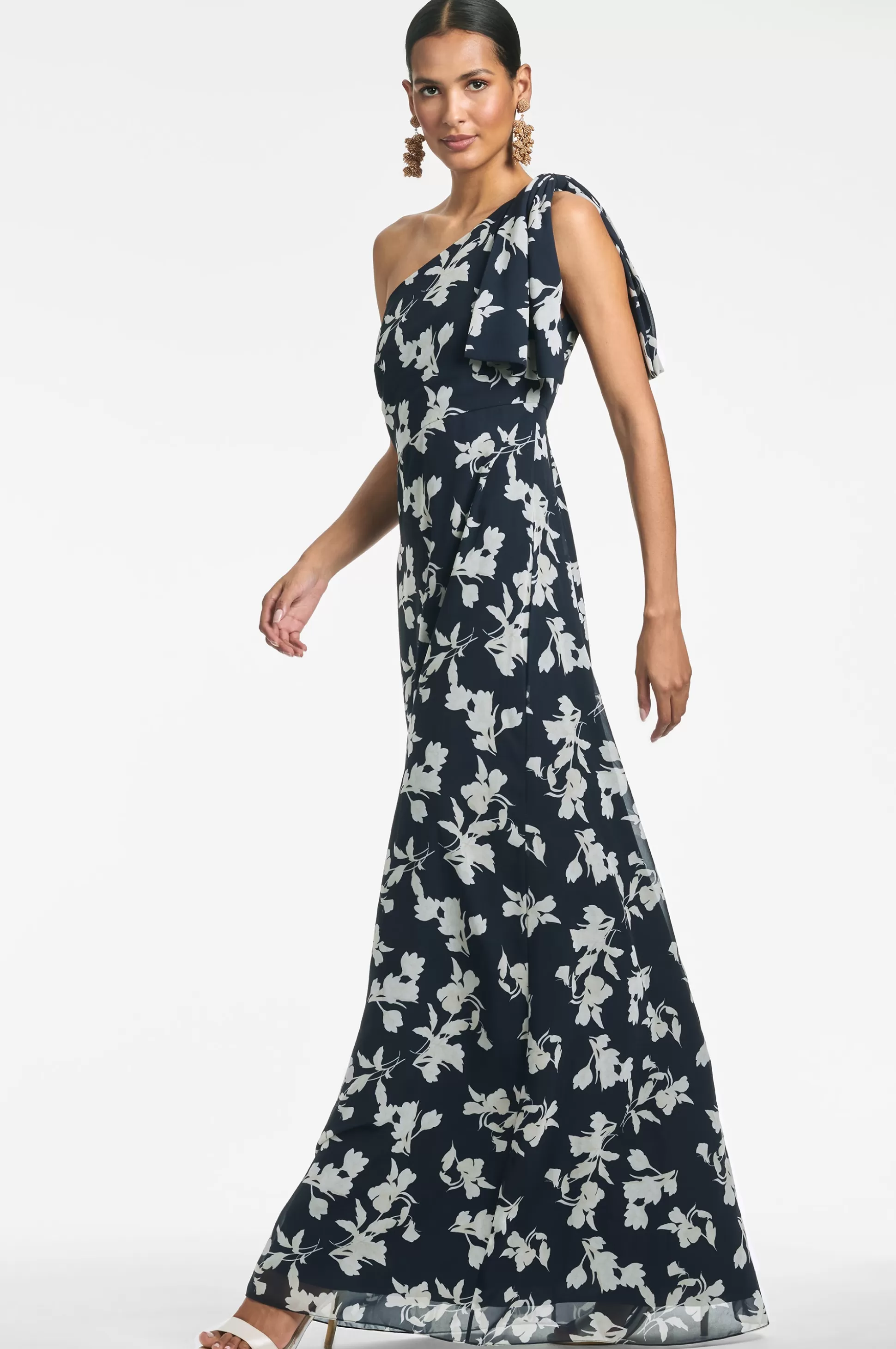 Sachin & Babi Plus Sizes | One Shoulder<Chelsea Gown - Navy Venetia Petal Navyvenetiapetal