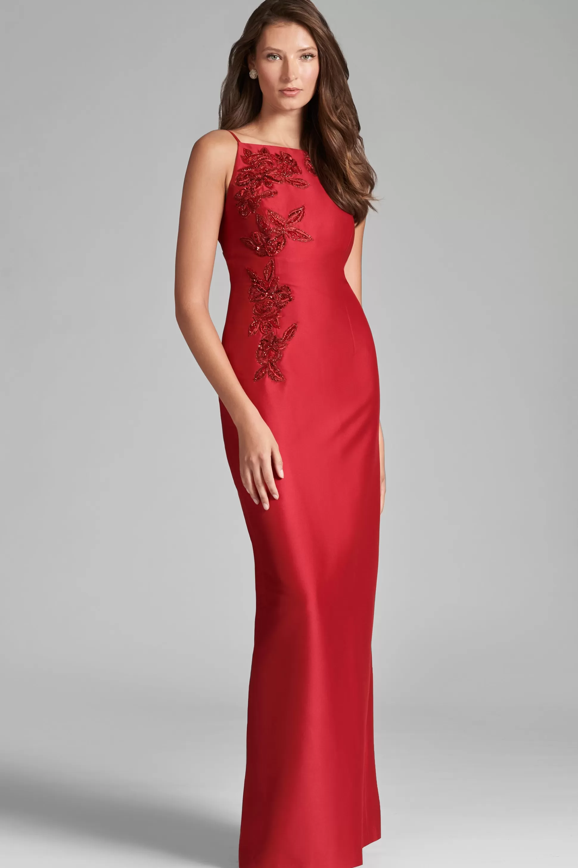 Sachin & Babi Sleeveless<Embellished Pryce Gown - Holly Red Hollyred