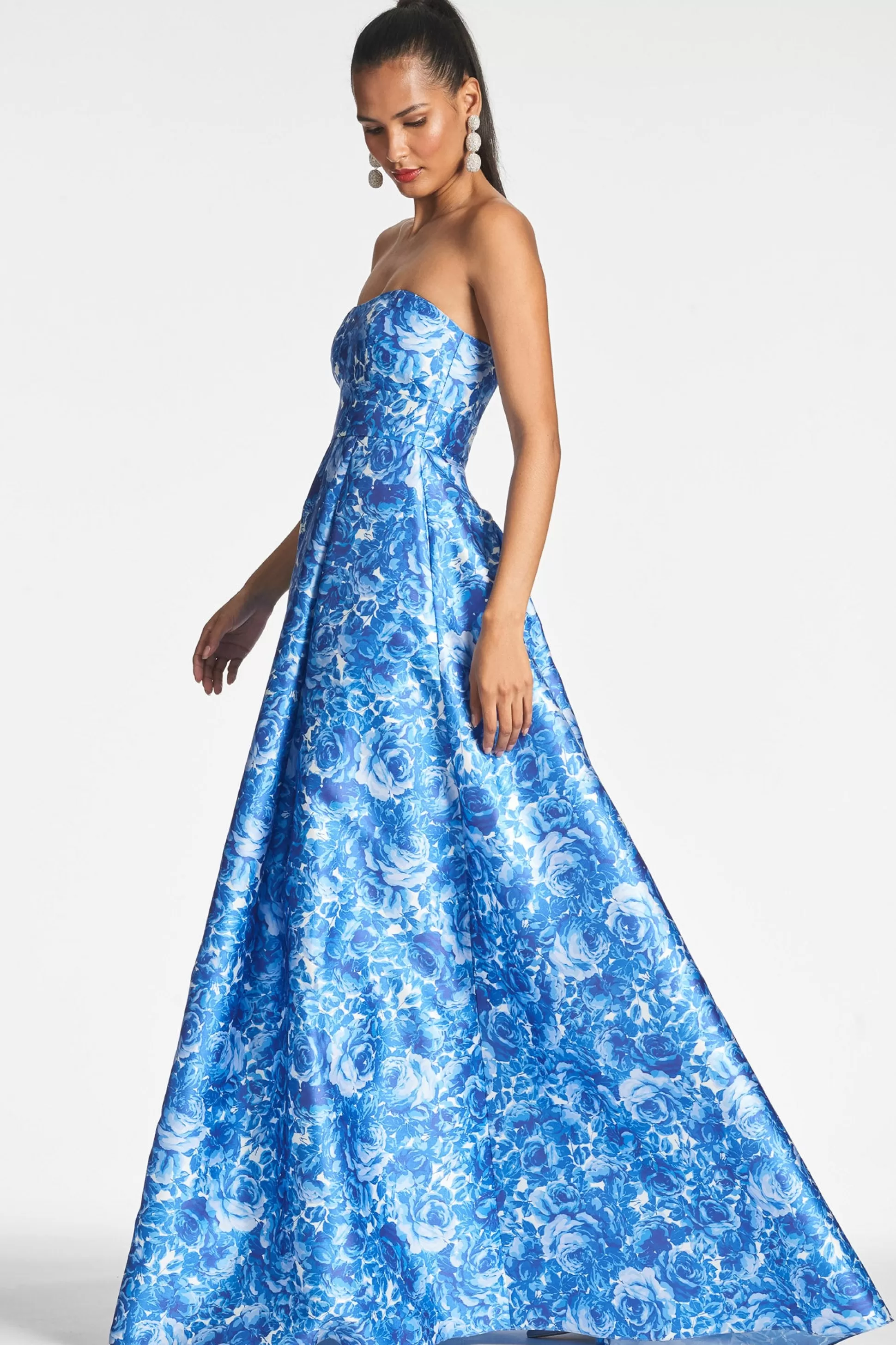 Sachin & Babi Strapless<Giovanna Gown - Mediterranean Blooms Mediterraneanblooms