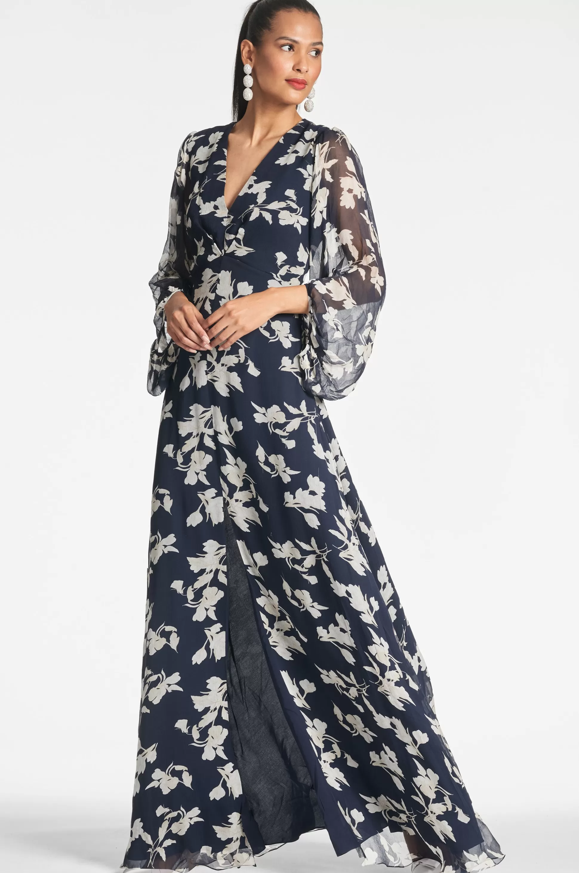 Sachin & Babi Plus Sizes<Jenny Gown - Navy Venetia Petal Navyvenetiapetal