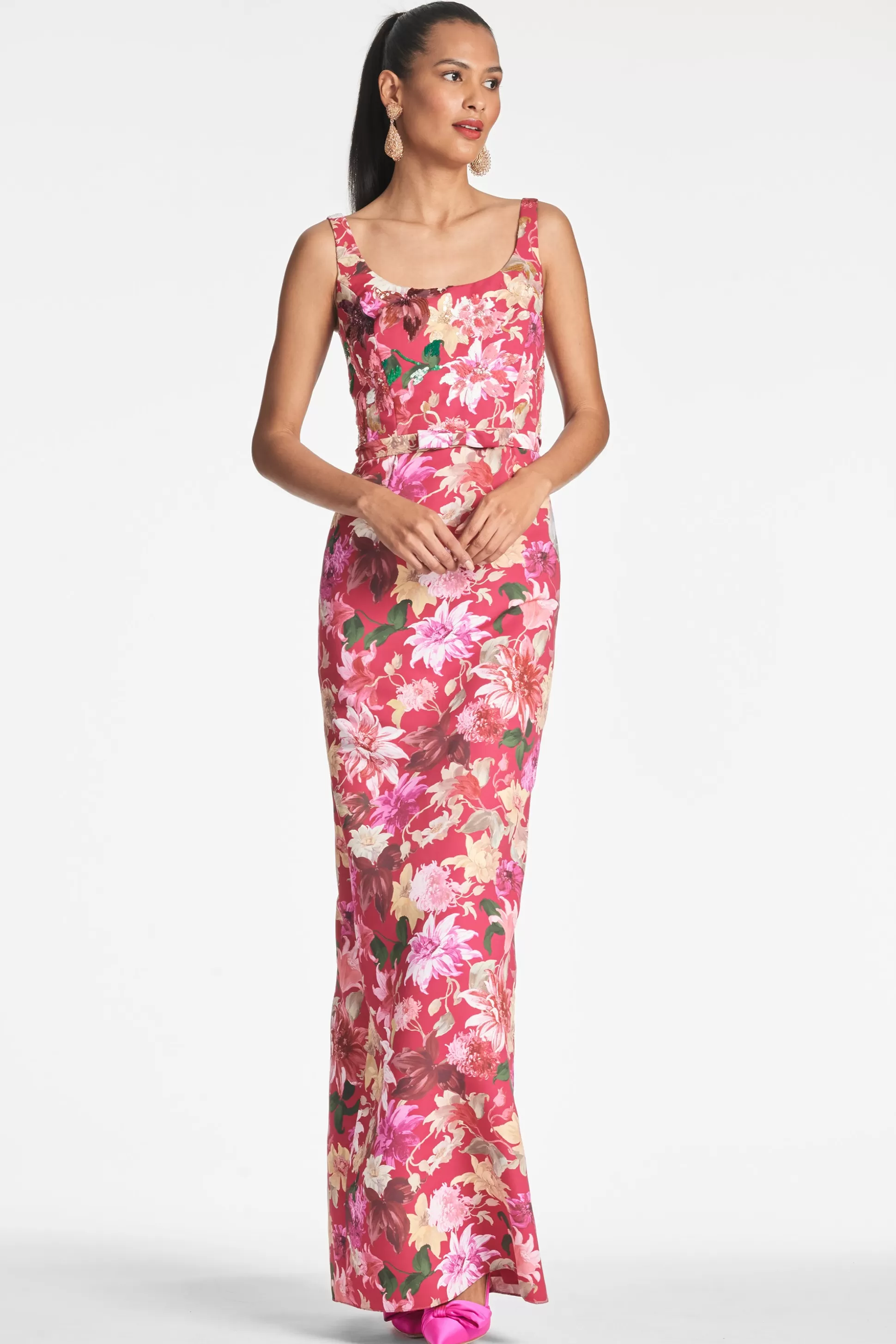 Sachin & Babi Sleeveless<Lana Gown - Deep Pink Dahlia Deeppinkdahlia