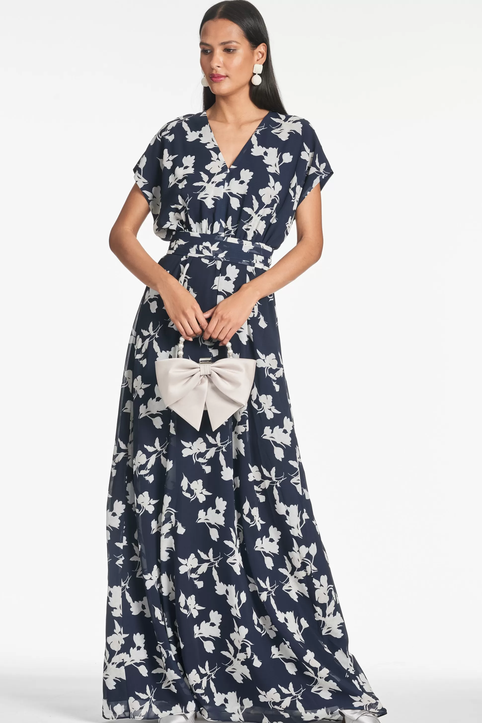 Sachin & Babi Plus Sizes | Short Sleeve<Leah Gown - Navy Venetia Petal Navyvenetiapetal