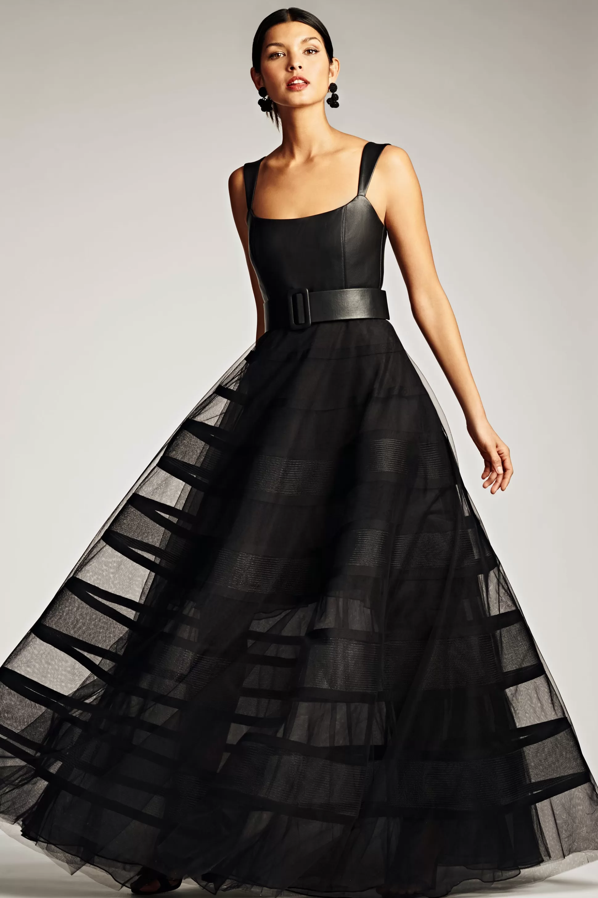 Sachin & Babi Sleeveless<Veruca Gown - Black